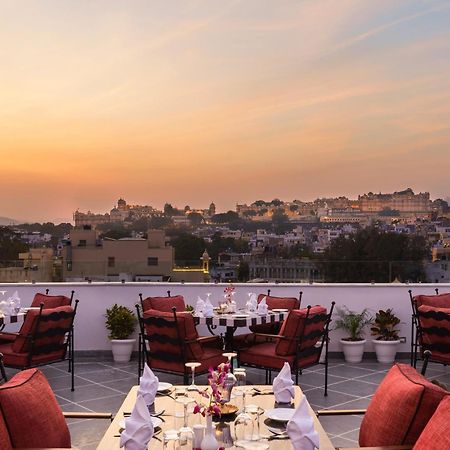 Chunda Haveli Hotel Удайпур Екстериор снимка
