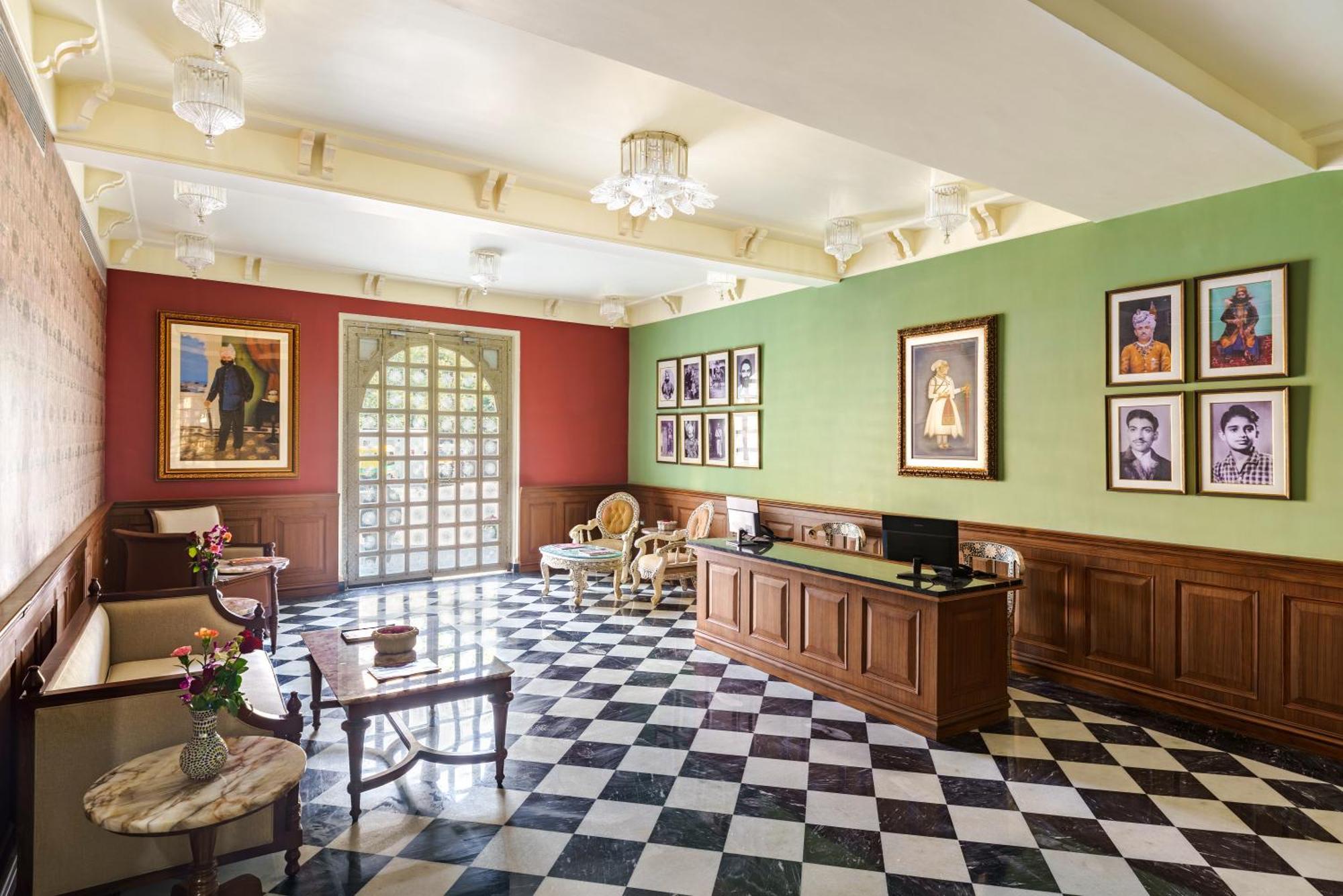 Chunda Haveli Hotel Удайпур Екстериор снимка