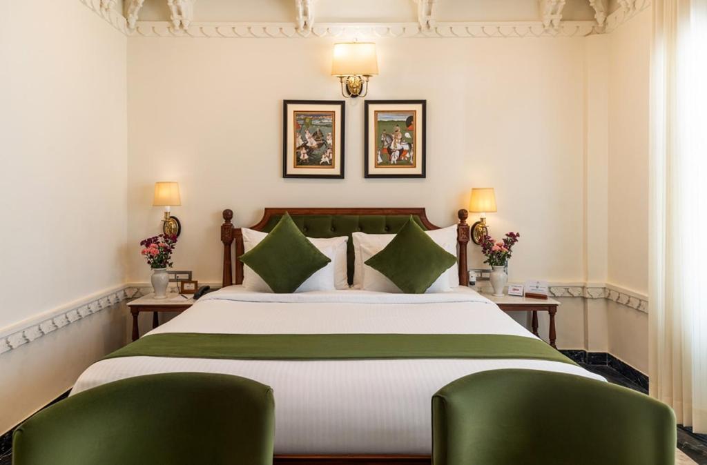 Chunda Haveli Hotel Удайпур Екстериор снимка